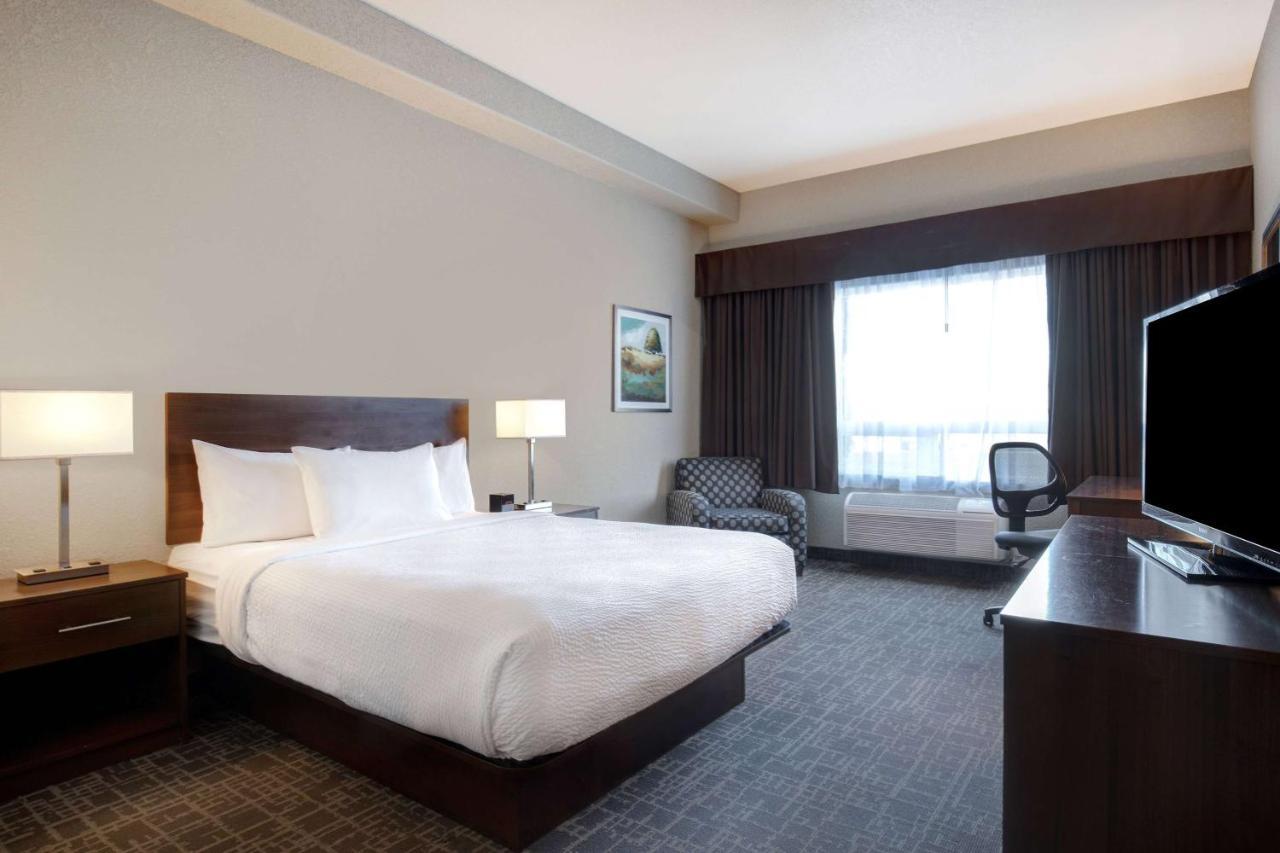 Days Inn & Suites By Wyndham Yorkton Buitenkant foto