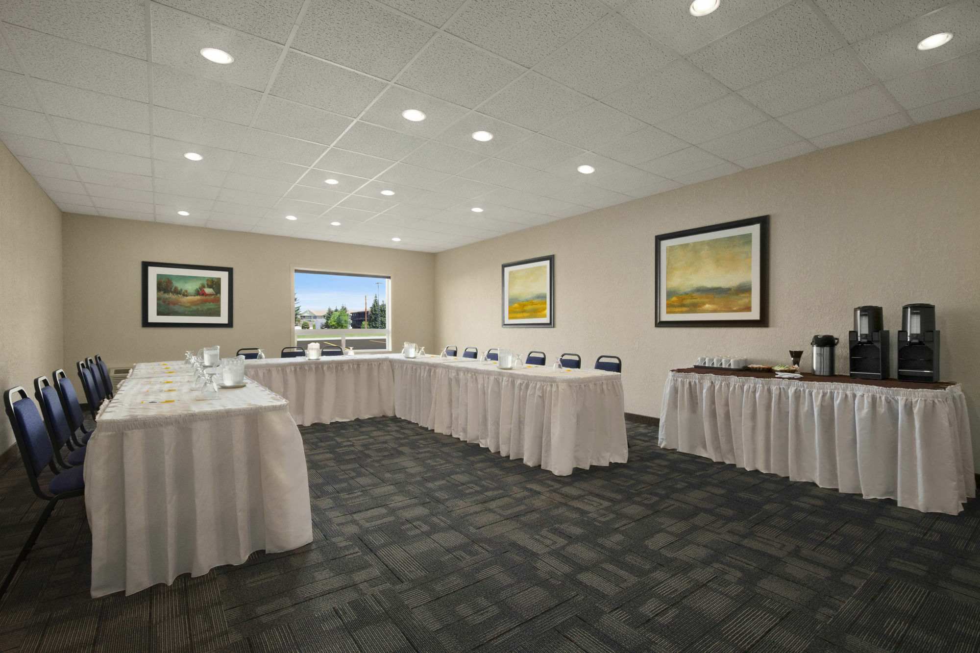 Days Inn & Suites By Wyndham Yorkton Buitenkant foto