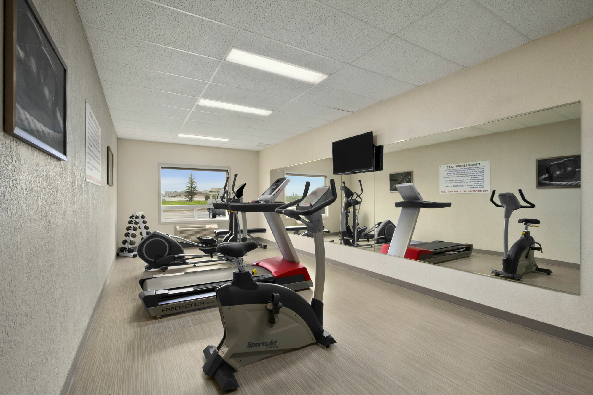 Days Inn & Suites By Wyndham Yorkton Buitenkant foto